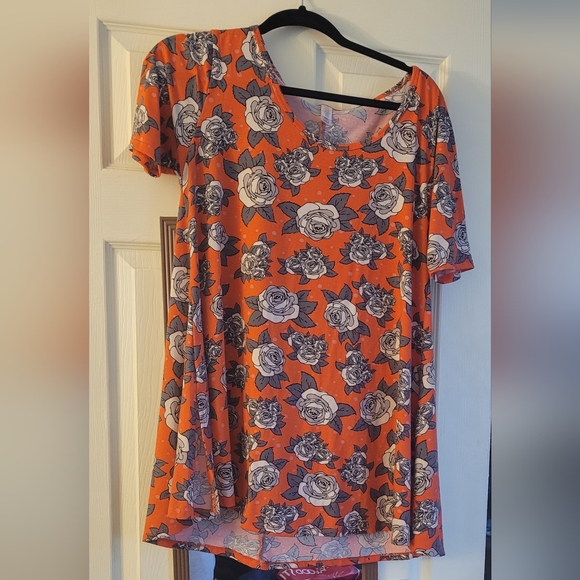 Lularoe perfect t - Picture 1 of 1